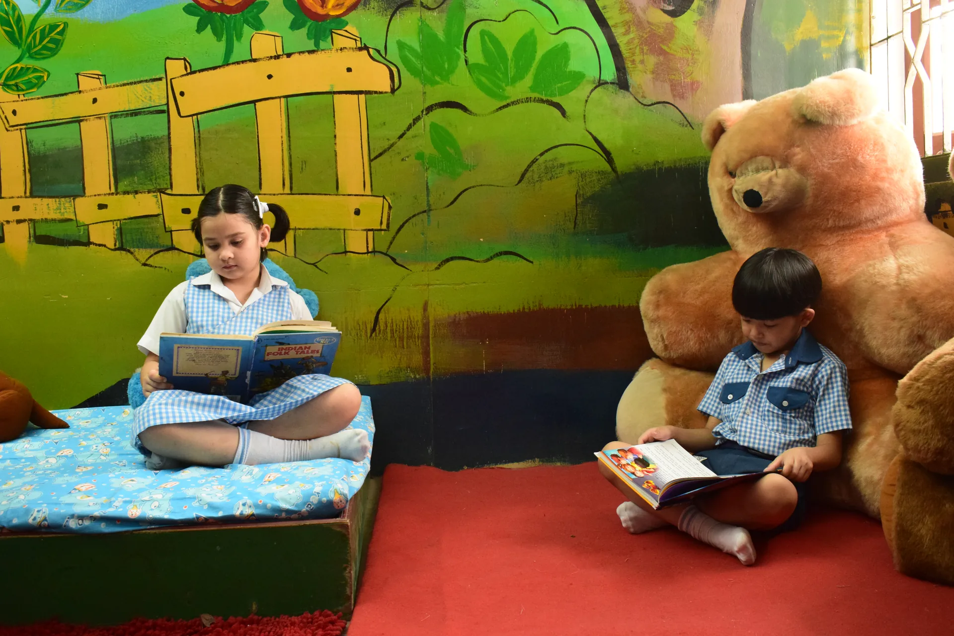 Learning through play — kindergarten students at Axel