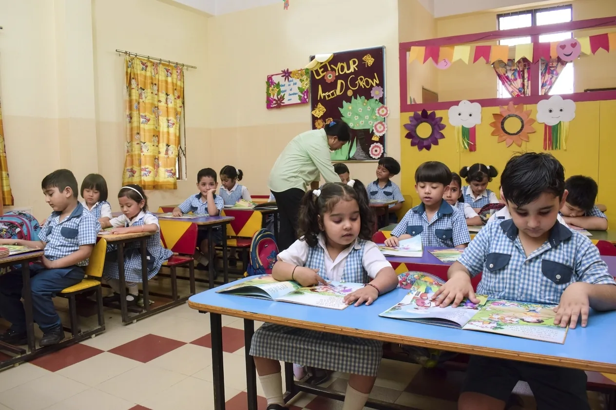 Primary school students at Axel Public School — preparatory stage